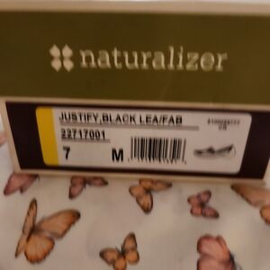 Naturalizer Black Leather Shoes